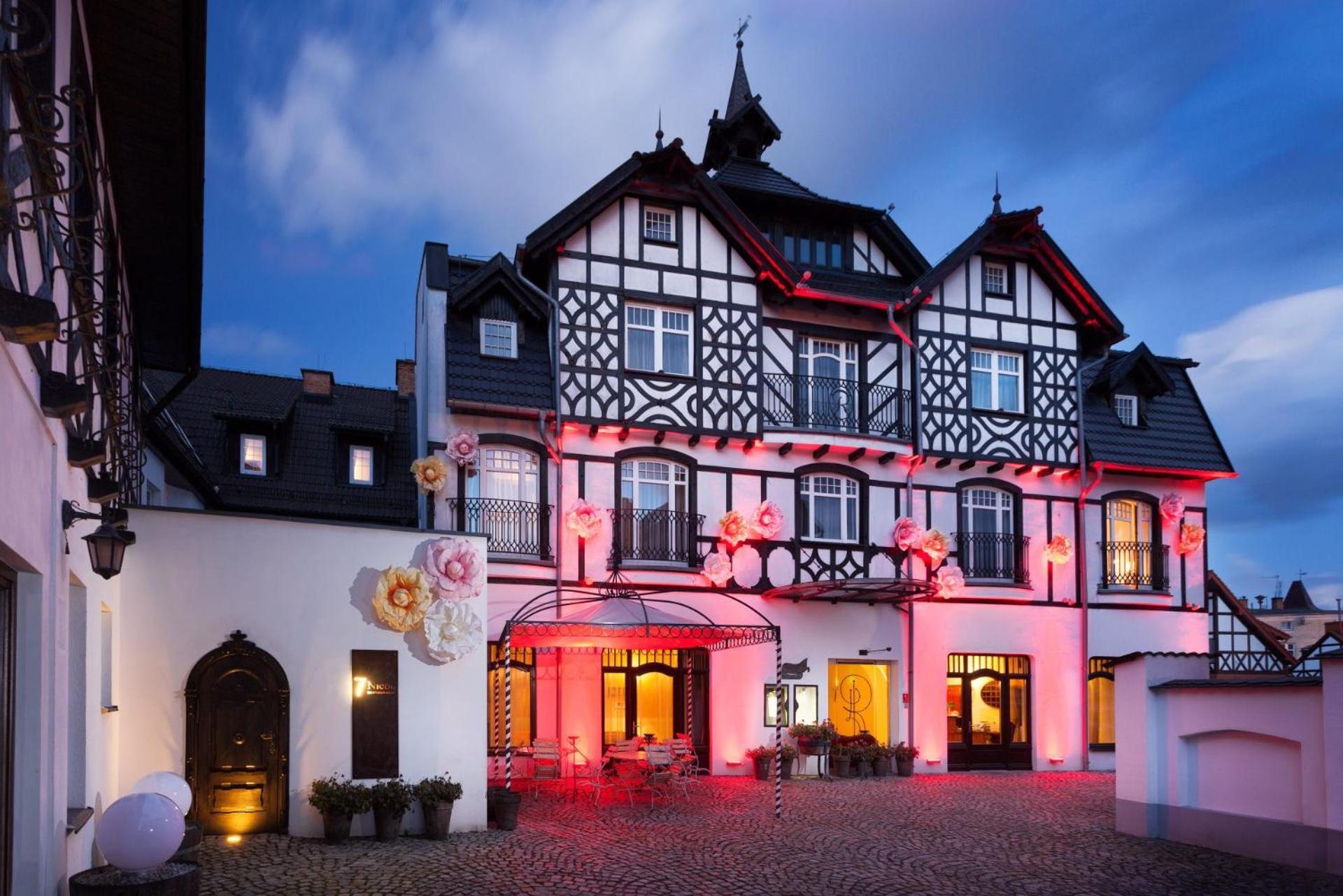 Hotel Rejs Устка Экстерьер фото