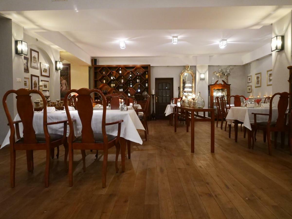 Hotel Rejs Устка Экстерьер фото