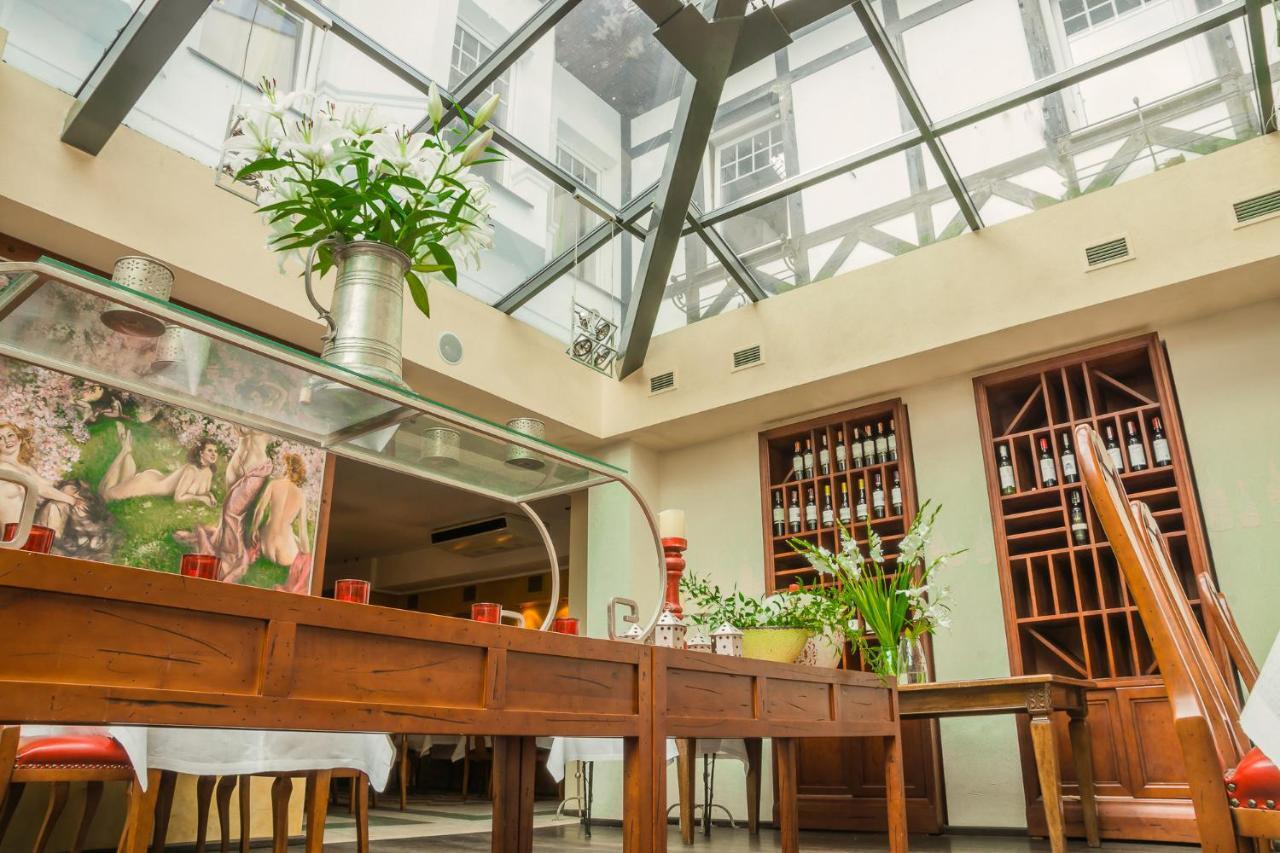 Hotel Rejs Устка Экстерьер фото