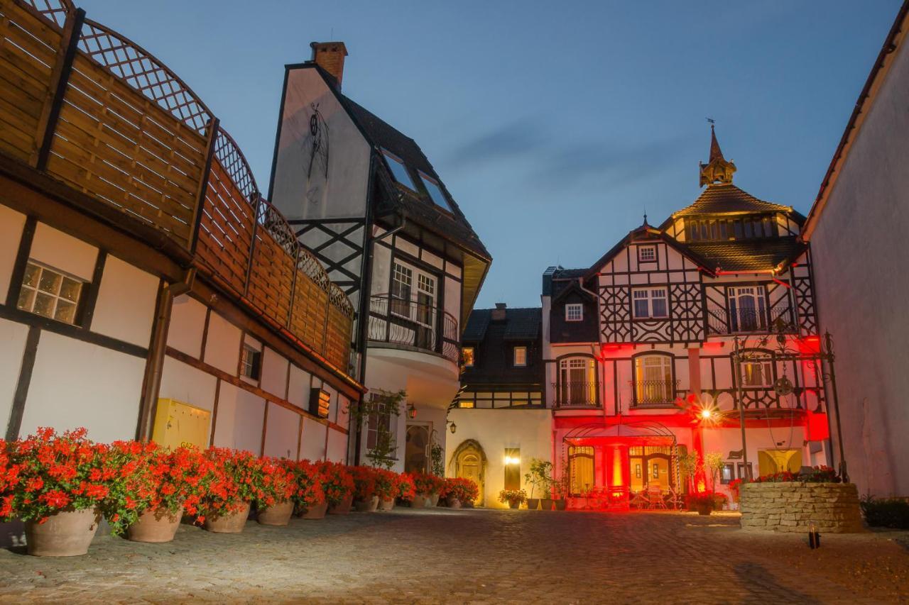 Hotel Rejs Устка Экстерьер фото